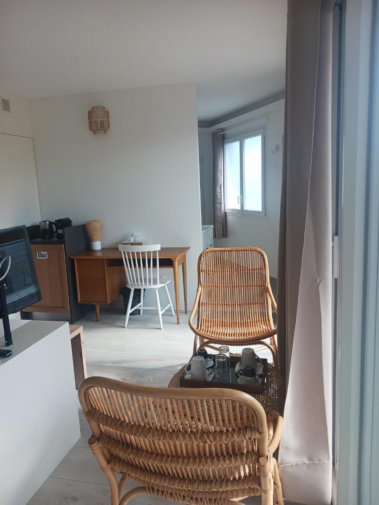 Aracari Hotel Villars-les-Dombes Ngoại thất bức ảnh