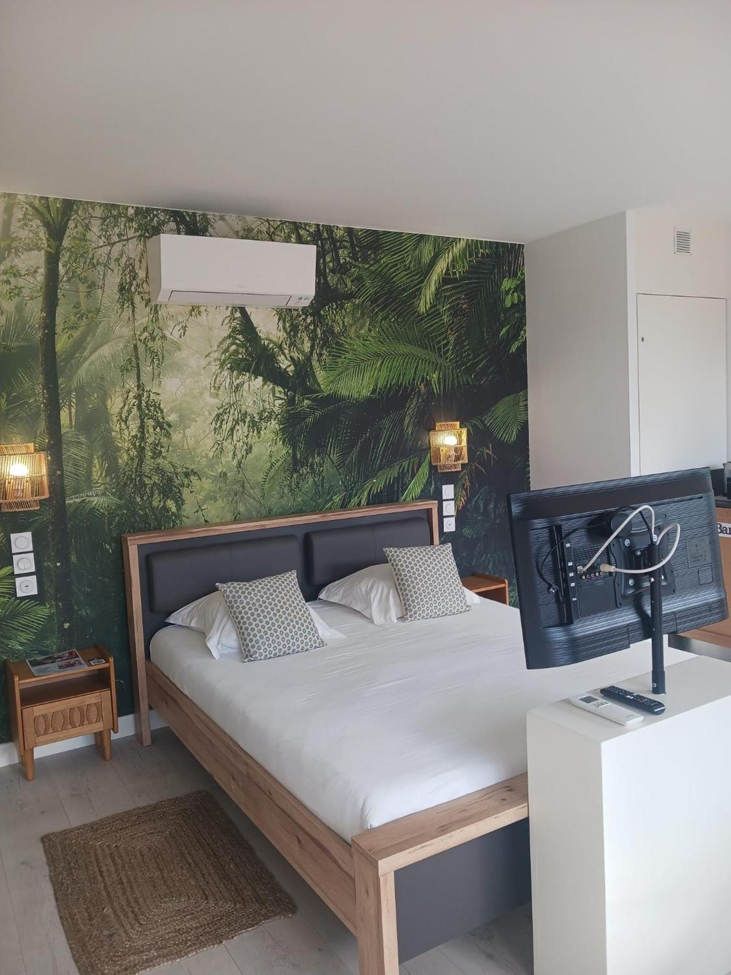Aracari Hotel Villars-les-Dombes Ngoại thất bức ảnh
